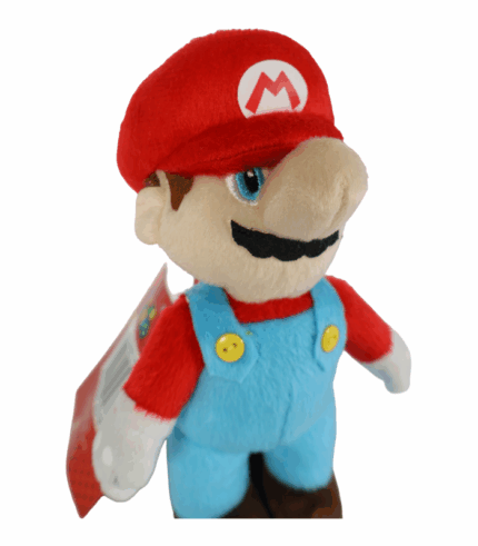 gorra roja y bigote característico.