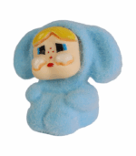 pecas y una expresión triste