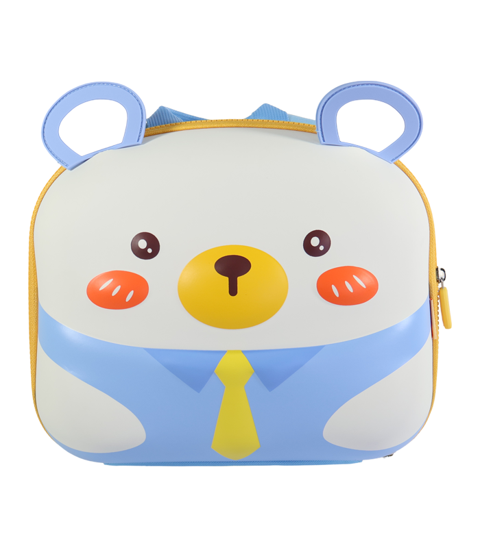 Primer plano de mochila escolar infantil rígida de color blanco y azul claro