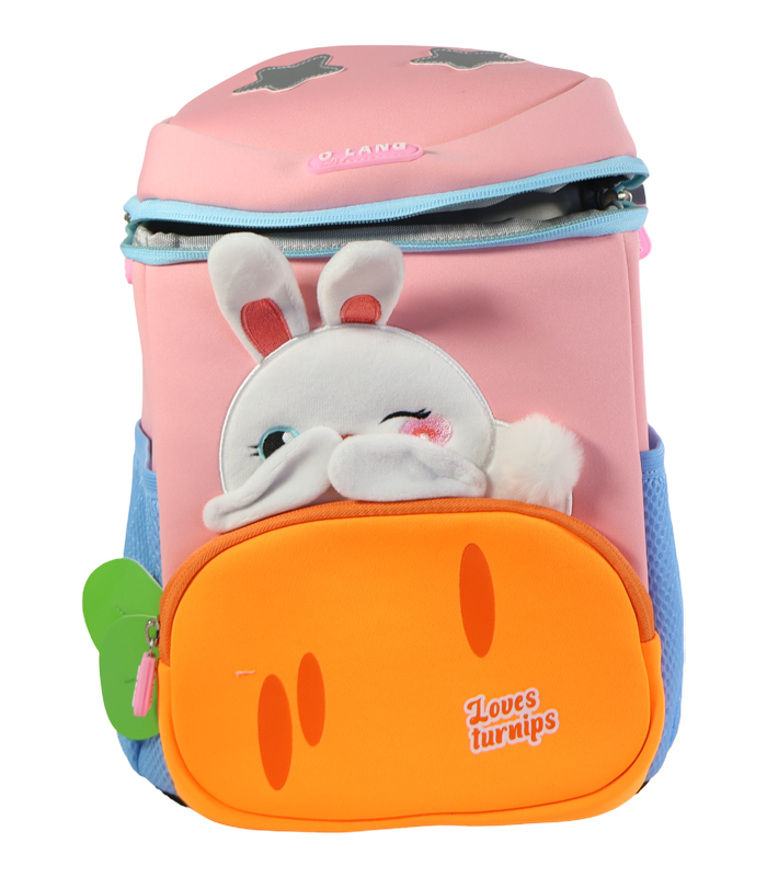 Mochila para niños de color rosa vibrante con la cara de un conejo blanco de peluche en el centro y un bolsillo frontal naranja que simula una zanahoria