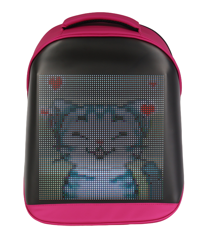 Vista frontal de una mochila tecnológica compacta en tonos rosa fucsia y negro. El panel frontal presenta una pantalla de matriz de puntos LED que muestra una imagen pixelada de varios colores.