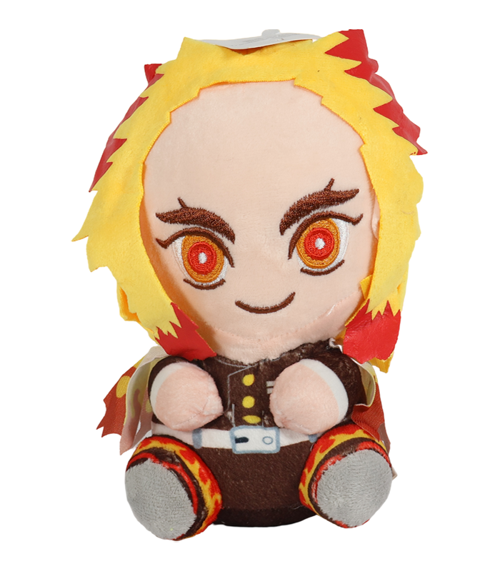 Primer plano de un peluche chibi del personaje Kyojuro Rengoku de Demon Slayer